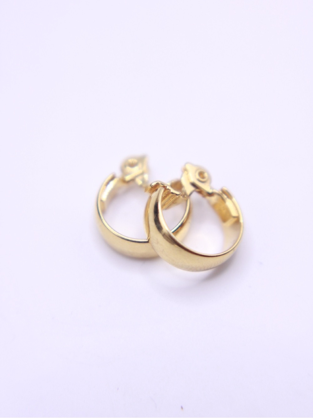 Vintage Monet Gold tone Hoop Huggie clip on Earrings